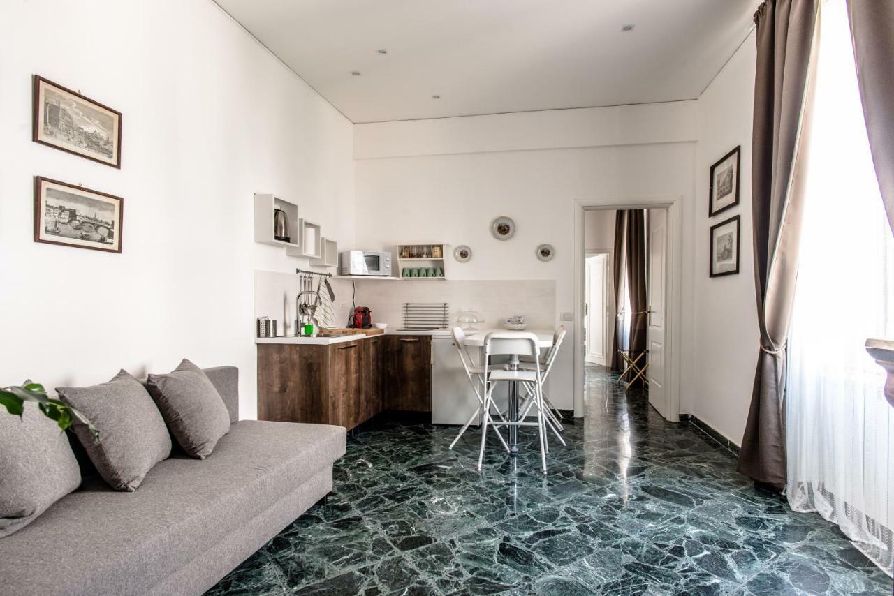 Apartamento La Casa Di Eugenio Nápoles Exterior foto
